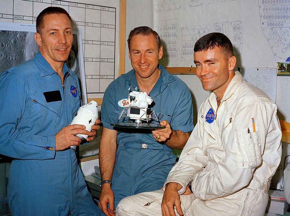 apollo 13 crew